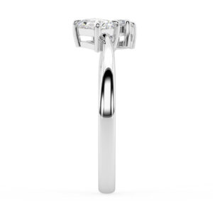 Emerald and Round Toi et Moi Diamond Ring 3