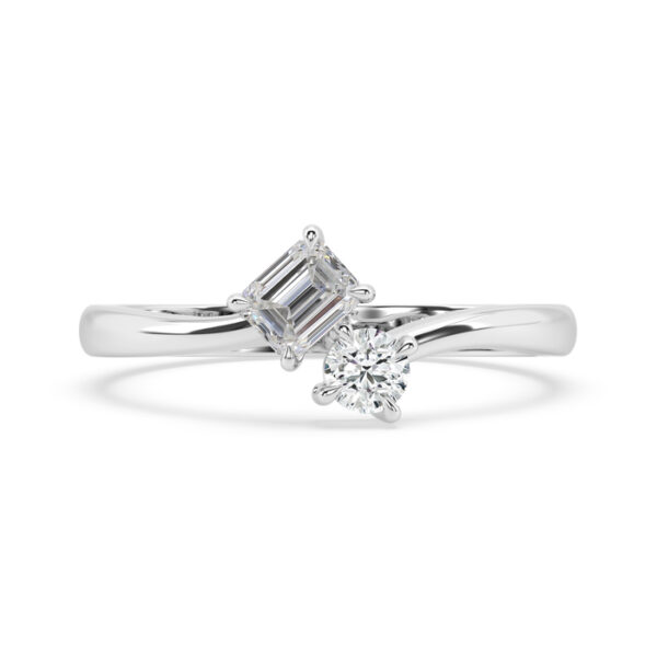 Emerald and Round Toi et Moi Diamond Ring